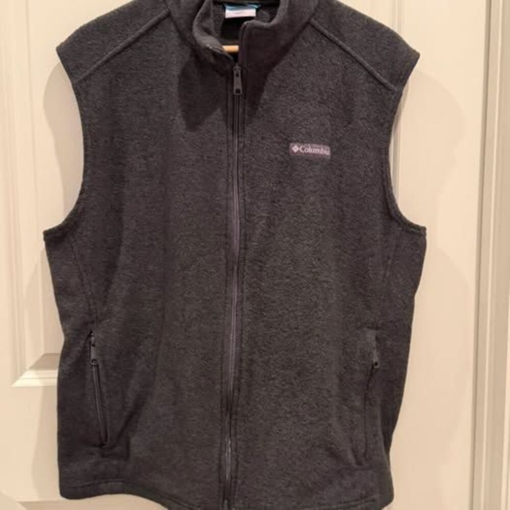 Men's Columbia Fleece Vest - Large